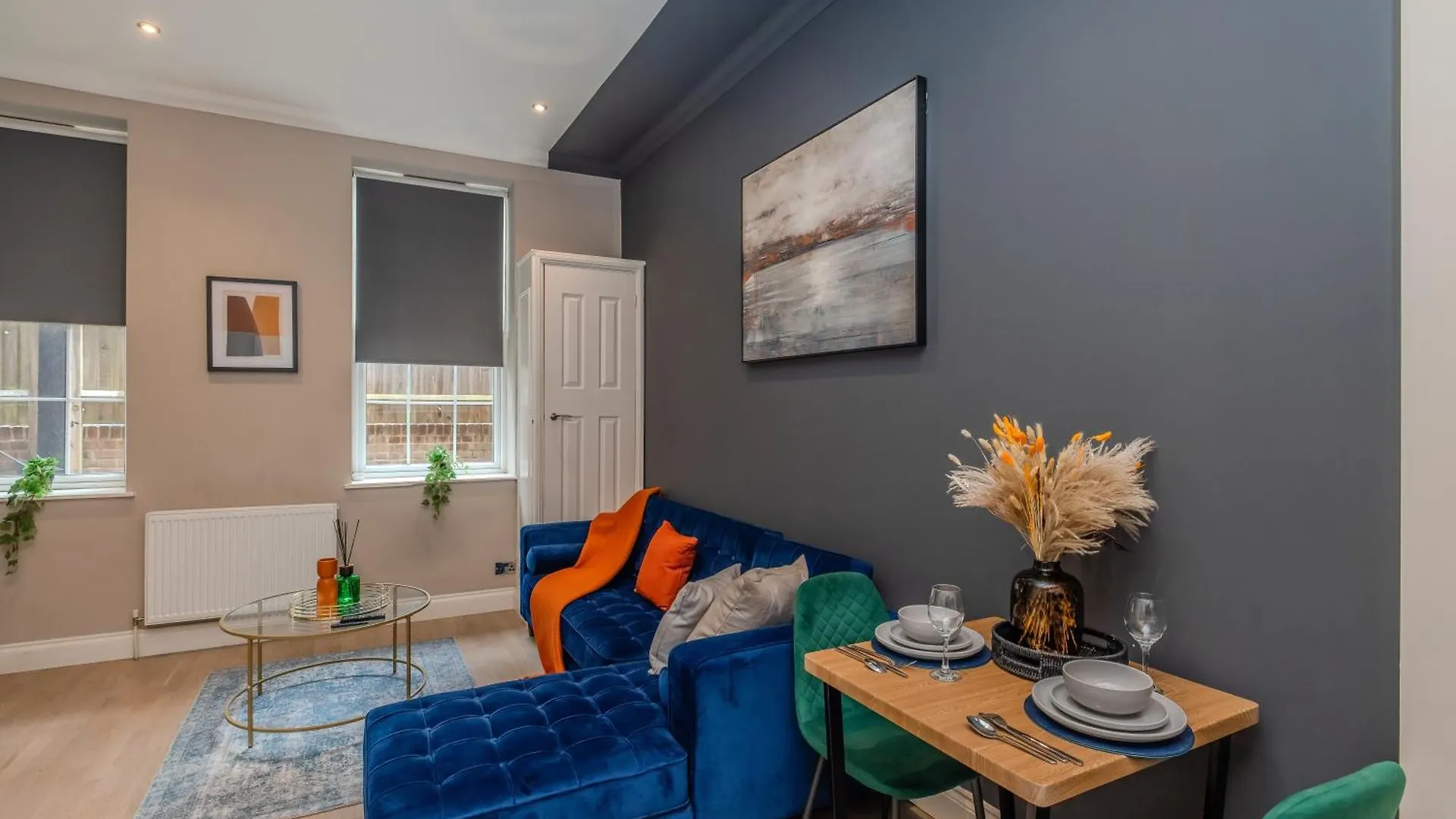 Super Central 1 Bedroom Flat With Balcony Next To Brighton Beach 0*,  영국